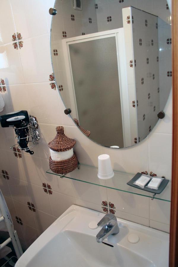 Ferme Brocart Bed and Breakfast Bouvines Exteriör bild
