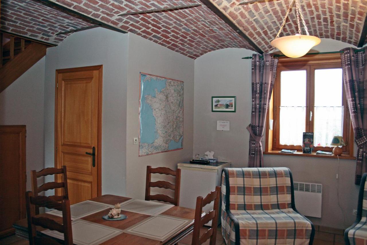Ferme Brocart Bed and Breakfast Bouvines Exteriör bild
